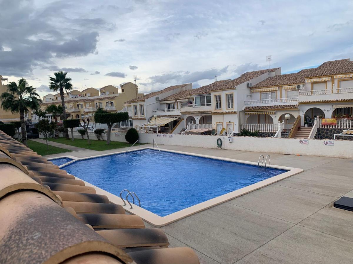 Puerto MarinoAdosado Tranquilo Con Piscina Y Vistas Al Marアパートメント エクステリア 写真