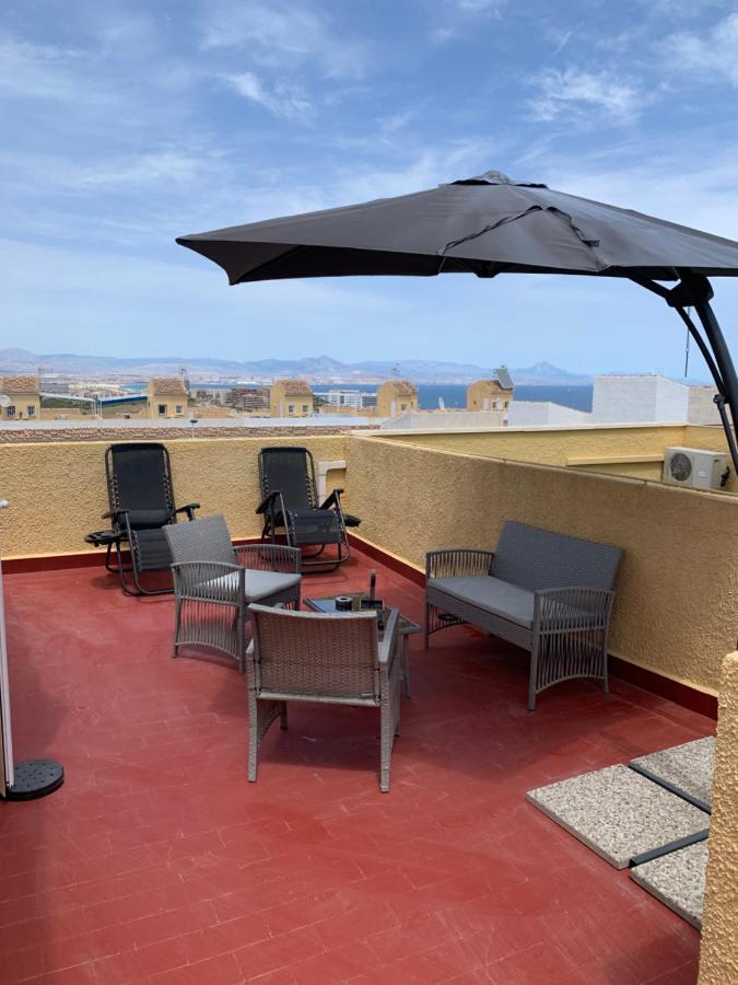 Puerto MarinoAdosado Tranquilo Con Piscina Y Vistas Al Marアパートメント エクステリア 写真